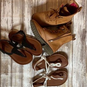 Girls size 1 (youth) shoe bundle